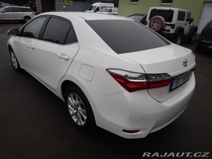 Toyota Corolla 1.6 VVTi, AUTOMAT,ČR,SERV 2017
