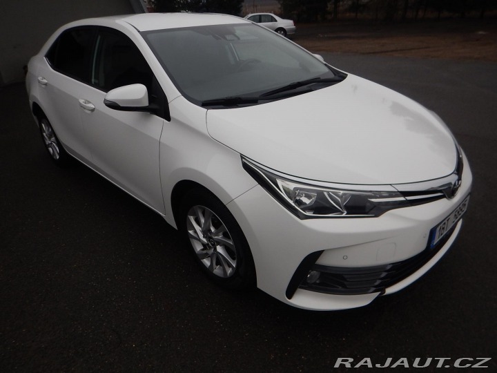Toyota Corolla 1.6 VVTi, AUTOMAT,ČR,SERV 2017