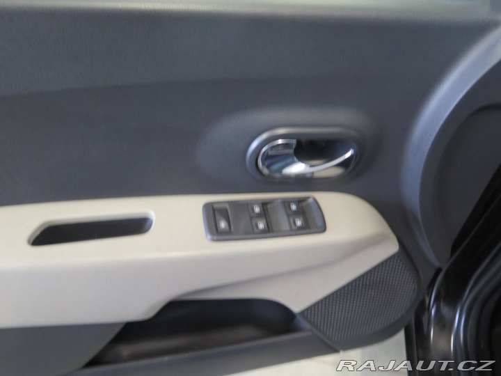 Dacia Lodgy 1.2TCe,navi,klima,výhřev, 2014