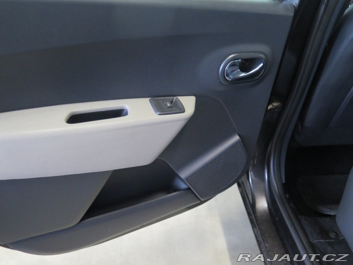 Dacia Lodgy 1.2TCe,navi,klima,výhřev, 2014