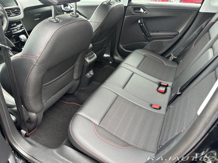 Peugeot 2008 GT-line 1.2T 81kw 2019