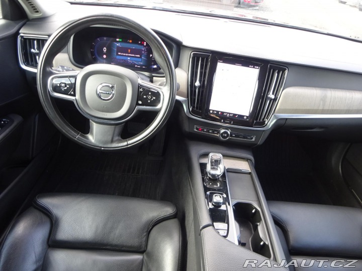 Volvo S90 AWD 173kW Inscription ČR 2022