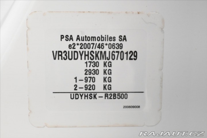 Peugeot 2008 1,5 HDI 81 kW LED TAŽNÉ Z 2021