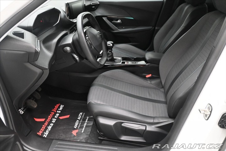 Peugeot 2008 1,5 HDI 81kW LED TAŽNÉ Zá 2021