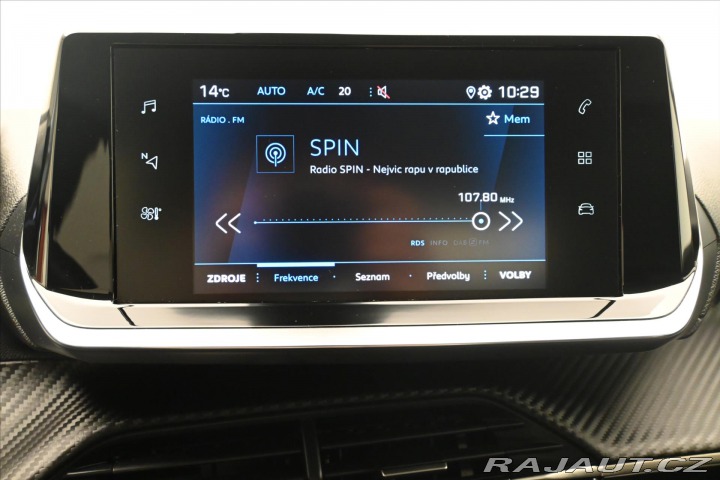 Peugeot 2008 1,5 HDI 81kW LED TAŽNÉ Zá 2021