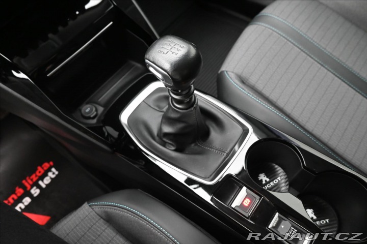 Peugeot 2008 1,5 HDI 81 kW LED TAŽNÉ Z 2021