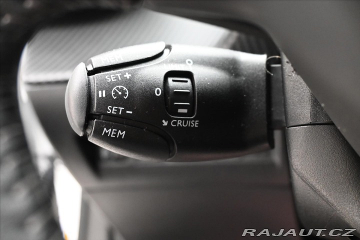 Peugeot 2008 1,5 HDI 81 kW LED TAŽNÉ Z 2021