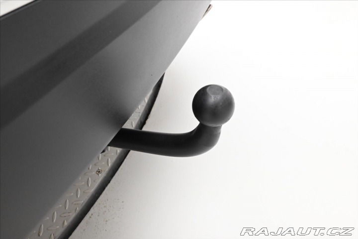 Peugeot 2008 1,5 HDI 81 kW LED TAŽNÉ Z 2021