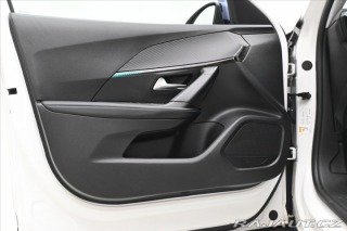 Peugeot 2008 1,5 HDI 81 kW LED TAŽNÉ Z 2021