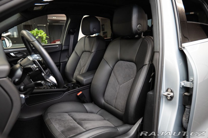 Porsche Macan LED/3-Zóny/CarPlay 2025
