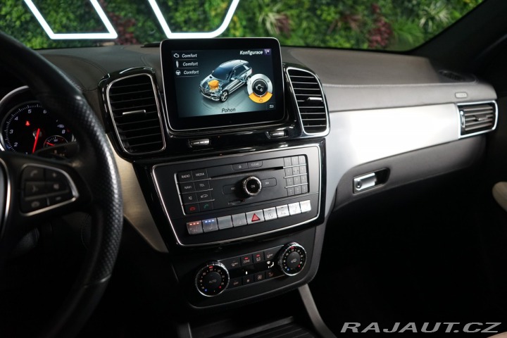 Mercedes-Benz GLE 400*4M*VZDUCH*TAŽNÉ*360*L 2017