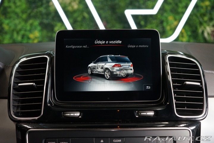 Mercedes-Benz GLE 400*4M*VZDUCH*TAŽNÉ*360*L 2017