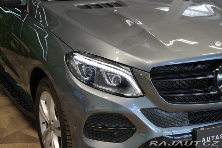 Mercedes-Benz GLE 400*4M*VZDUCH*TAŽNÉ*360*L 2017