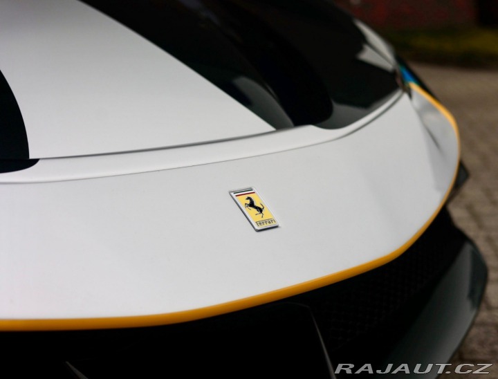 Ferrari SF90 Stradale 4.0 V8 1001PS 4 2021