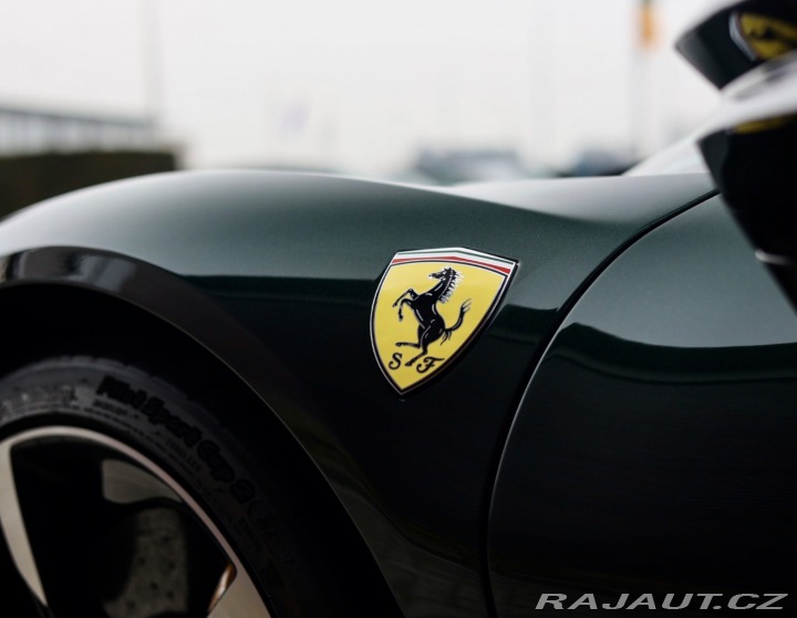 Ferrari SF90 Stradale 4.0 V8 1001PS 4 2021