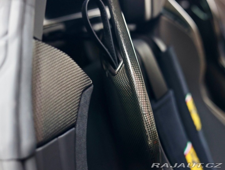 Ferrari SF90 Stradale 4.0 V8 1001PS 4 2021