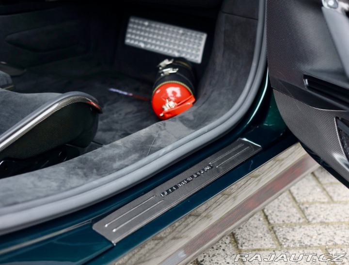 Ferrari SF90 Stradale 4.0 V8 1001PS 4 2021