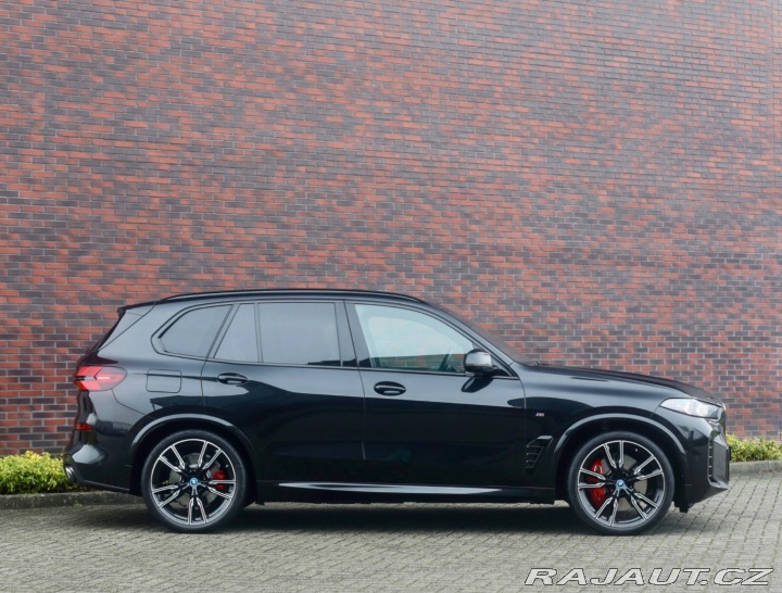 BMW X5 50e xDrive M SPORT | IND 2024