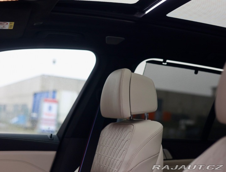 BMW X5 50e xDrive M SPORT | IND 2024