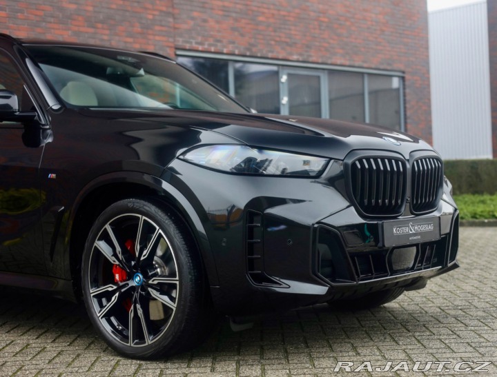BMW X5 50e xDrive M SPORT | IND 2024