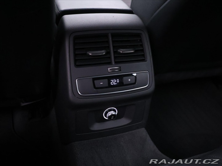 Audi A4 2,0 TDI 140kW Quattro CZ 2017