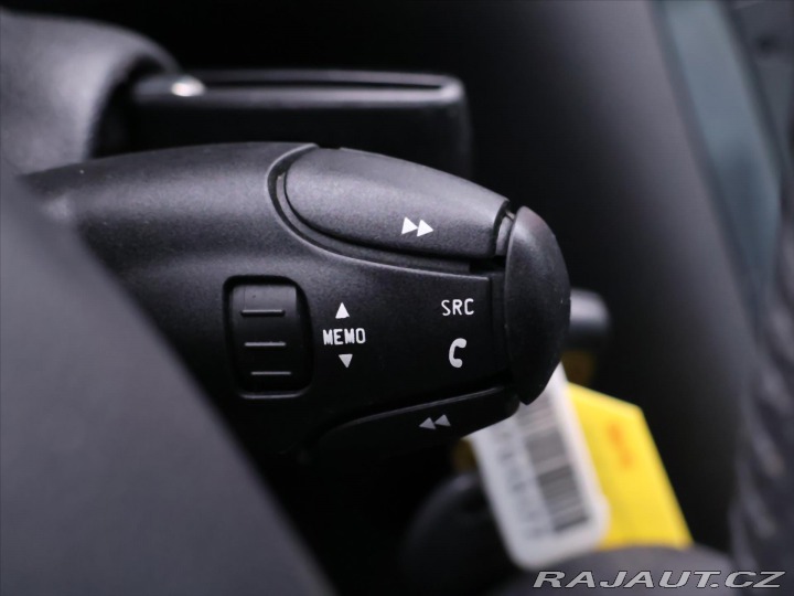 Peugeot 3008 1,6 THP 115kW Premium Pan 2010