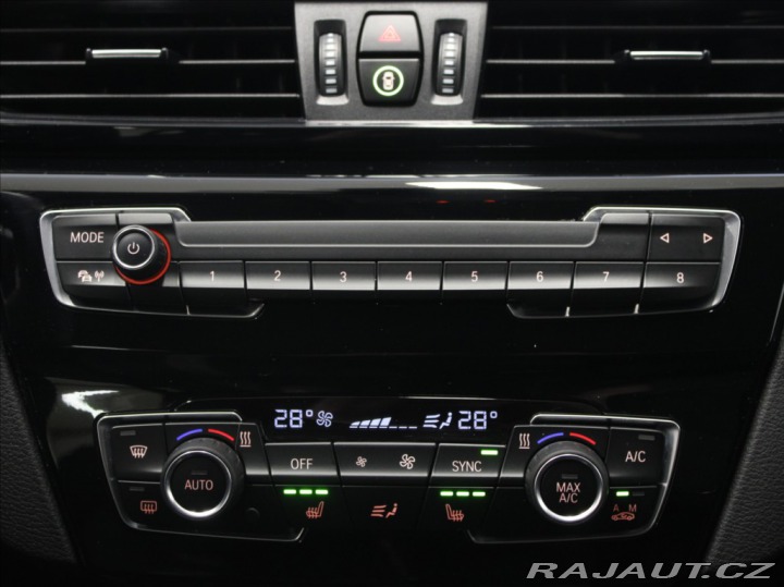 BMW X1 2,0 18d xDrive Sport LED 2020