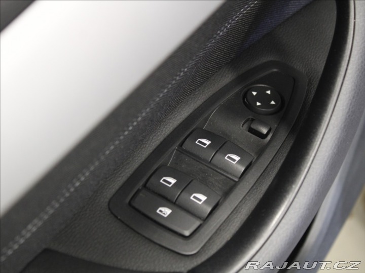 BMW X1 2,0 18d xDrive Sport LED 2020