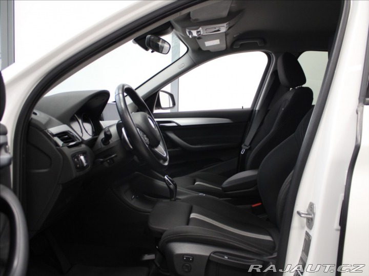 BMW X1 2,0 18d xDrive Sport LED 2020