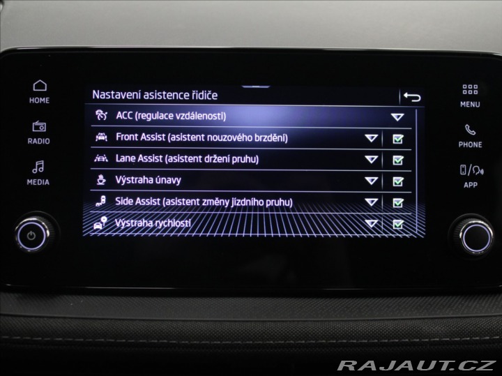 Škoda Fabia 1,0 TSi 85kW Selection 5L 2024