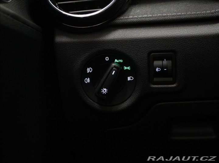 Škoda Fabia 1,0 TSi 85kW Selection 5L 2024