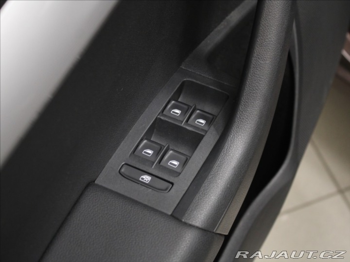 Škoda Octavia 2,0 TDi 110kW MT Elegance 2014