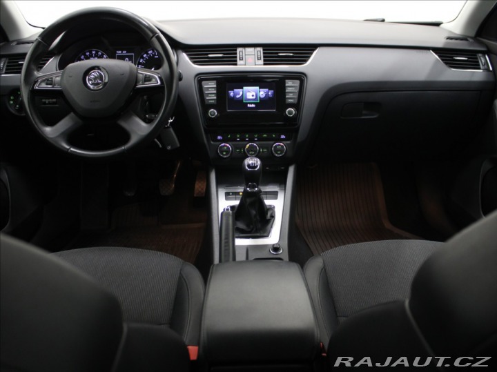 Škoda Octavia 2,0 TDi 110kW MT Elegance 2014