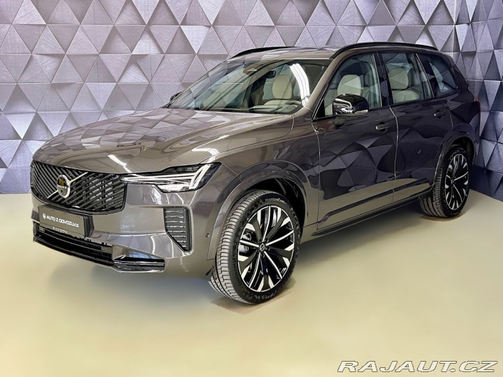 Volvo XC90 B5 AWD PLUS DARK, PANORAM 2026