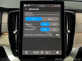 Volvo XC90 B5 AWD PLUS DARK, VZDUCH, 2026