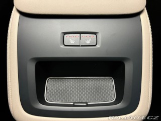 Volvo XC90 B5 AWD PLUS DARK, VZDUCH, 2026