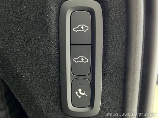 Volvo XC90 B5 AWD PLUS DARK, VZDUCH, 2026