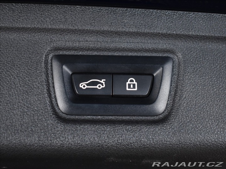 BMW 3 3,0 330D Xdrive M-Paket,P 2022