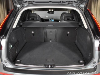 Volvo XC60 2,0 T6 AWD Ultra B&W, 2025