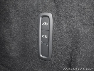 Volvo XC60 2,0 T6 AWD Ultra B&W, 2025