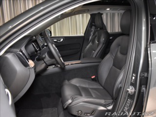 Volvo XC60 2,0 T6 AWD Ultra B&W, 2025