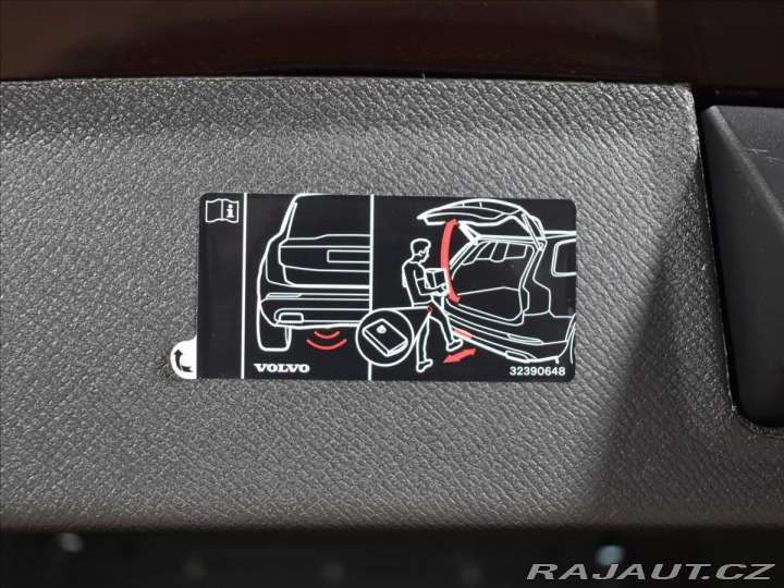 Volvo XC90 2,0 T8 AWD Ultra Vzduch,P 2025