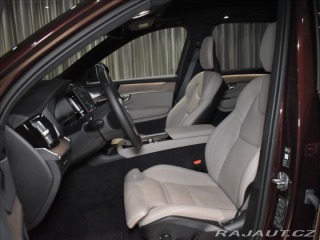 Volvo XC90 2,0 T8 AWD Ultra Vzduch,P 2025