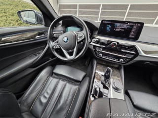 BMW 5 3,0   530e 215 kW | HEAD- 2021