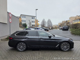 BMW 5 3,0   530e 215 kW | HEAD- 2021