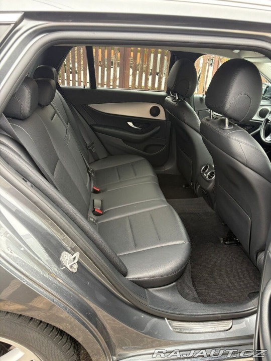 Mercedes-Benz E 2,0   220 CDI Combi, 4x4 1800