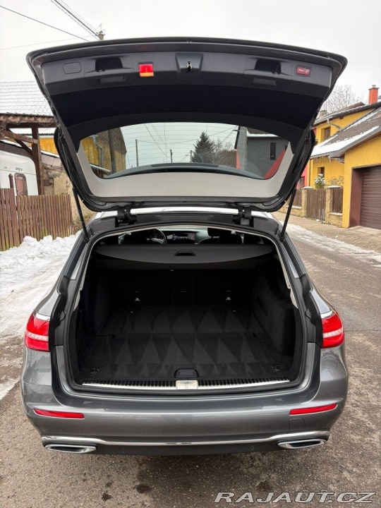 Mercedes-Benz E 2,0   220 CDI Combi, 4x4 1800