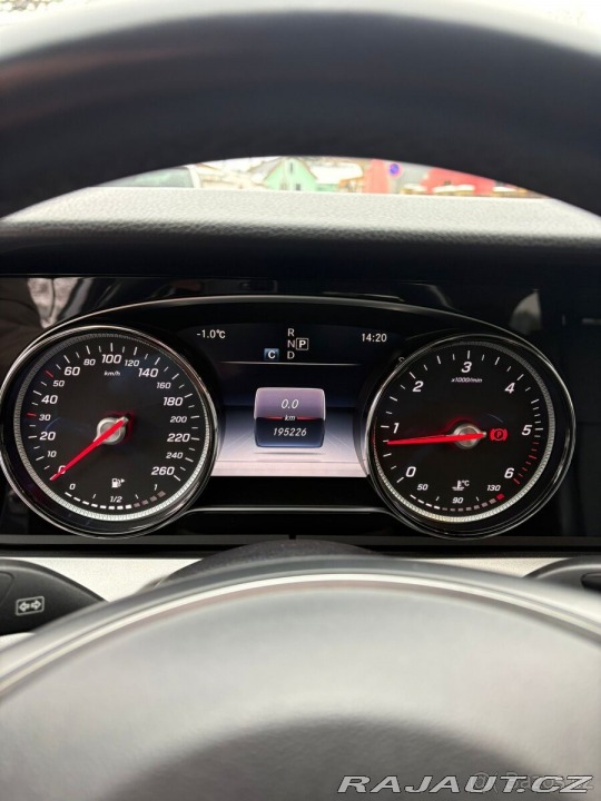 Mercedes-Benz E 2,0   220 CDI Combi, 4x4 1800