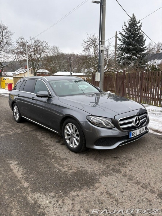 Mercedes-Benz E 2,0   220 CDI Combi, 4x4 1800