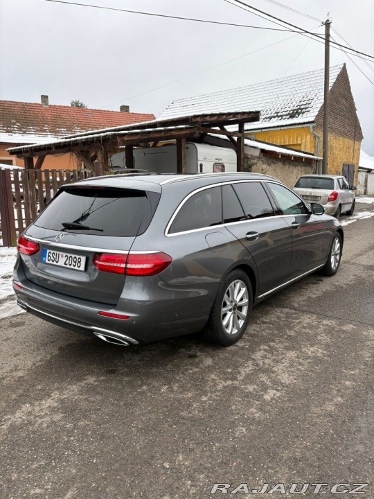 Mercedes-Benz E 2,0   220 CDI Combi, 4x4 1800